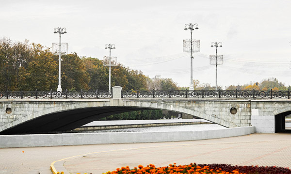 Главный проспект Минска закрывают