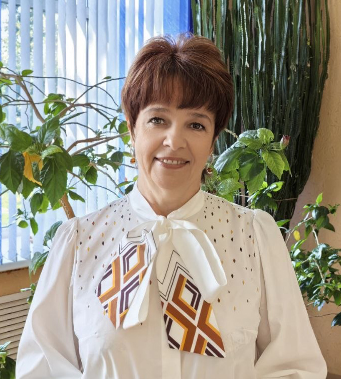 Дарить людям праздник