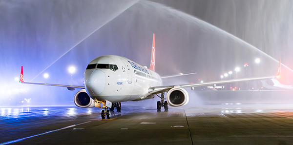 Летать и днем, и ночью: Turkish Airlines приземлился в Минске
